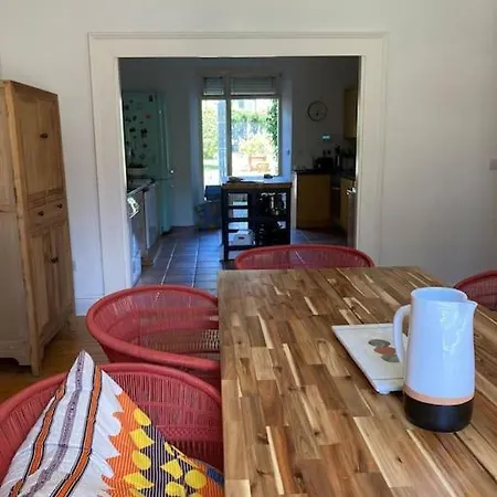 Family In The Heart Of * Dublin