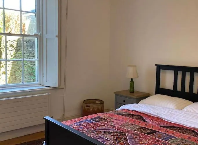 Family In The Heart Of * Dublin